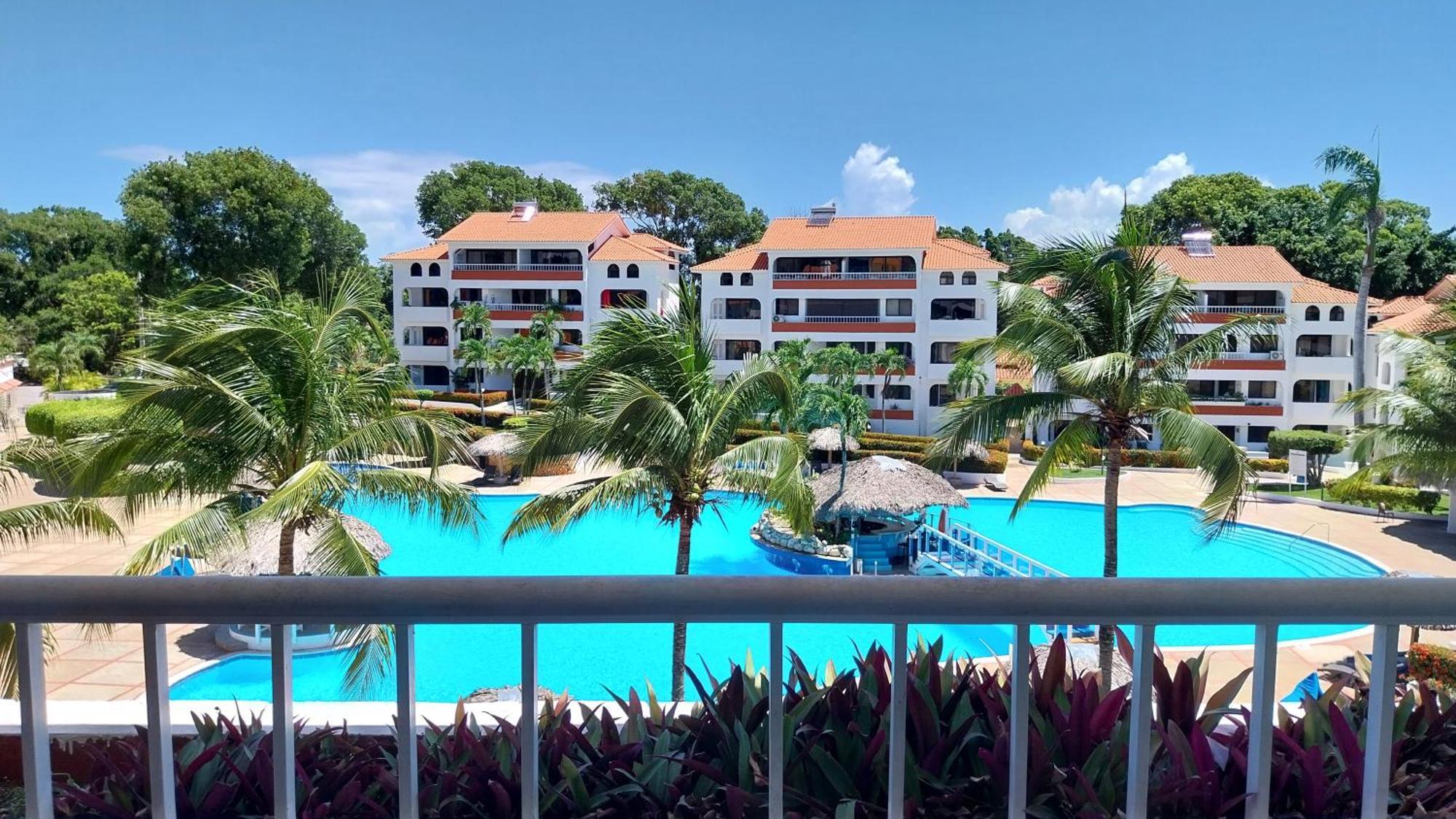 The Biggest Swimming Pool In Sosua, Frente A La Piscina Mas Grande En Sosua Apartment Exterior photo